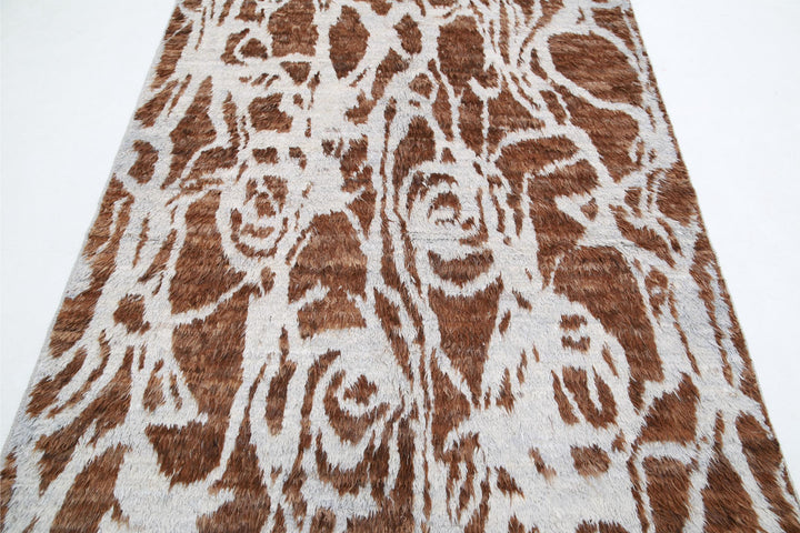 Moroccan 5’ 1″ x 7’ 3″ - No. AV55109 - ALRUG Rug Store