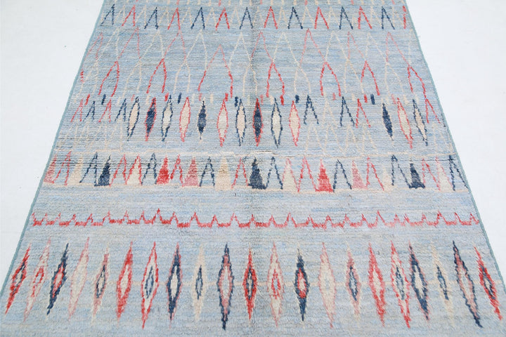 Moroccan 4’ 9″ x 7’ 9″ - No. AV69202 - ALRUG Rug Store