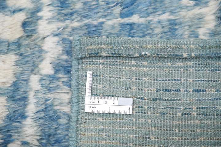 Moroccan 2’ 8″ x 9’ 4″ - No. AV20609 - ALRUG Rug Store