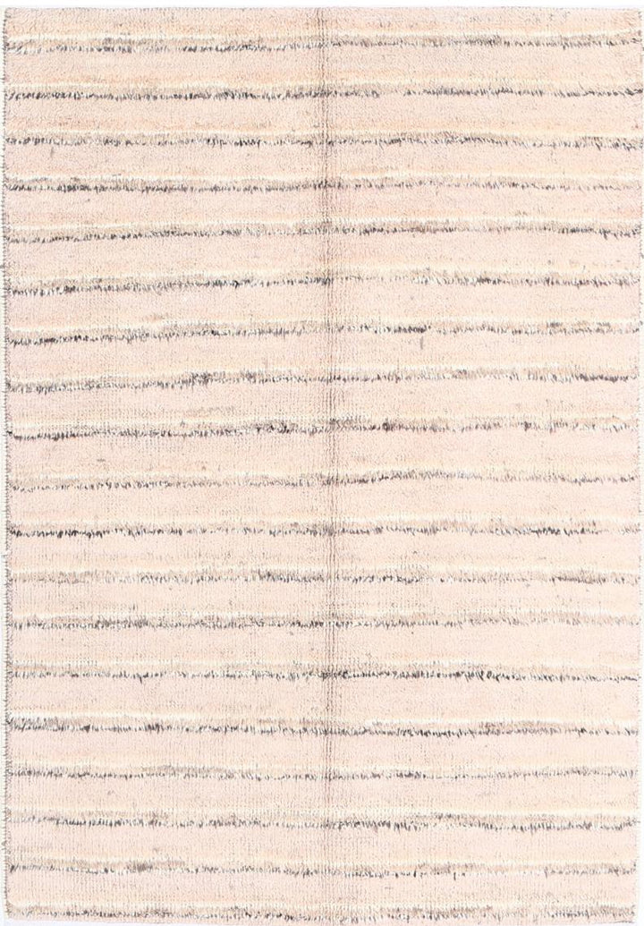 Moroccan 4’ 2″ x 6’ 0″ - No. AV25709 - ALRUG Rug Store