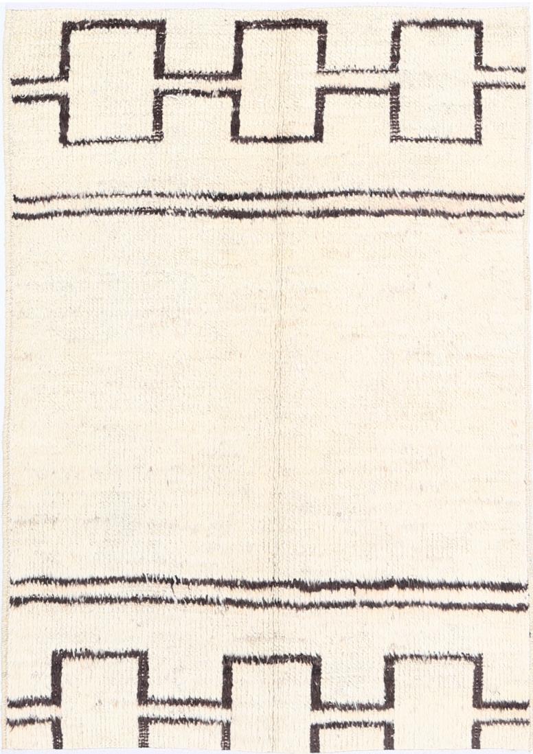 Ivory Moroccan Oriental Rug 3'10" x 5'8" Hand-Knotted
