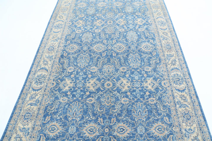 Serenity 5’ 5″ x 9’ 3″ - No. AV43110 - ALRUG Rug Store
