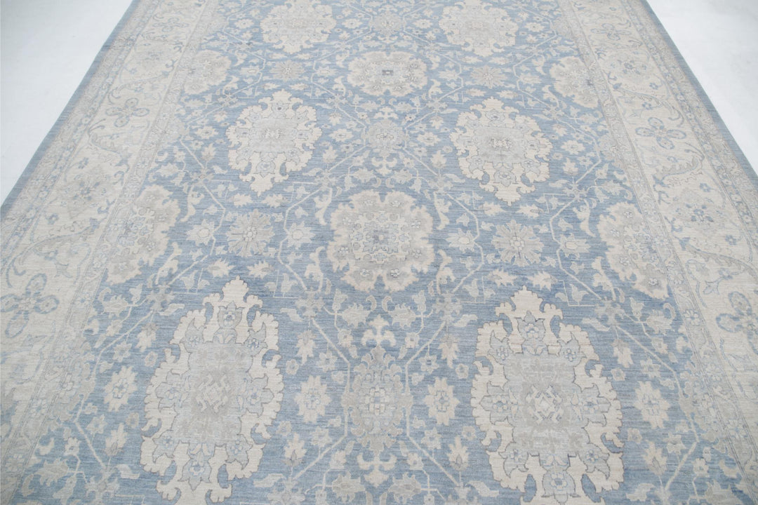 Serenity 8’ 10” x 11’ 9″ - No. AV40028 - ALRUG Rug Store