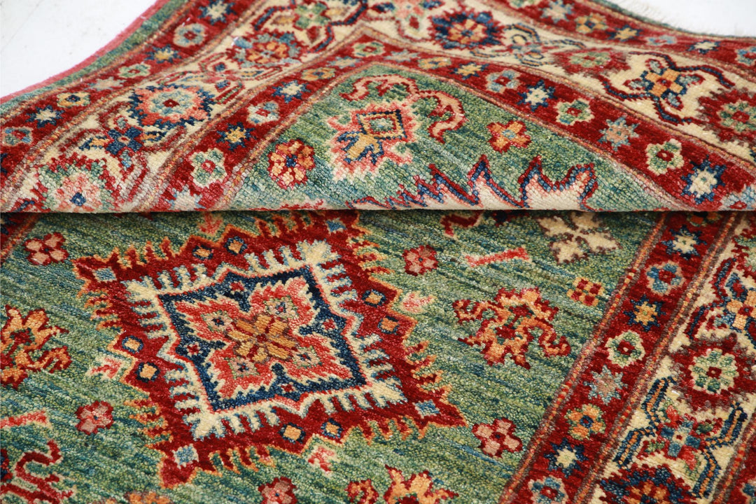 Kazak 2’ 8″ x 4’ 3″ - No. AV41223 - ALRUG Rug Store