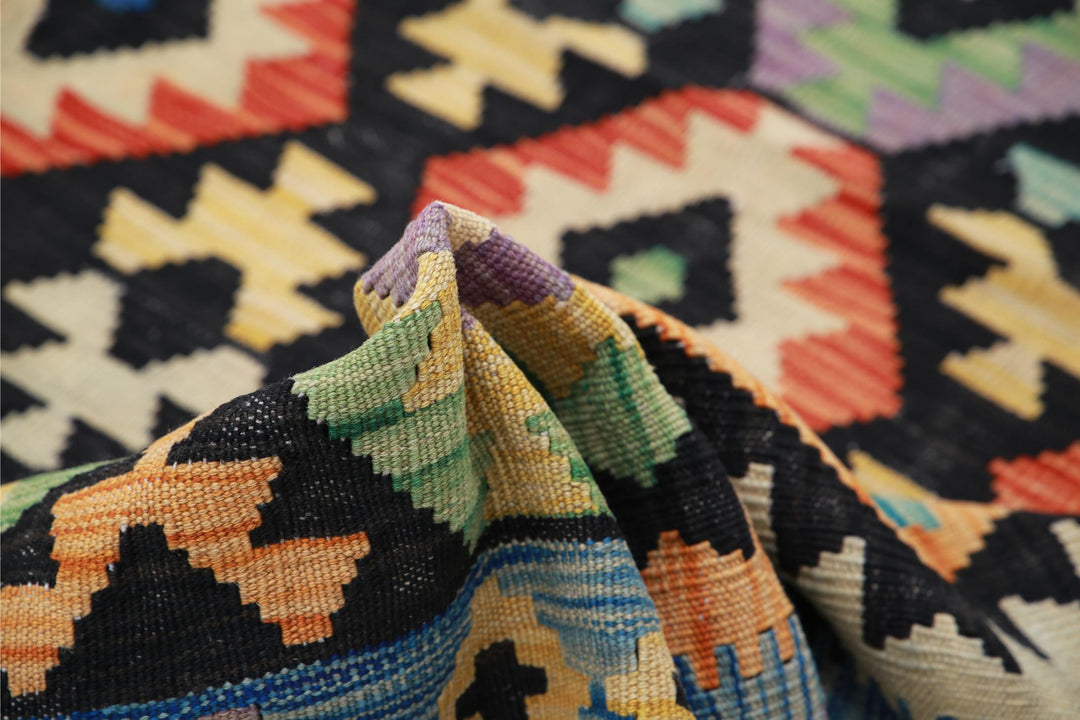 Kilim 6’ 3″ x 6’ 7″ - No. AV88554 - ALRUG Rug Store