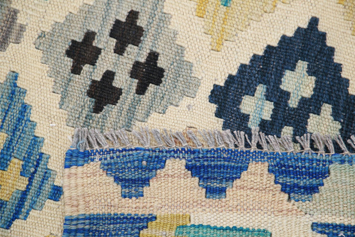 Kilim 6’ 3″ x 9’ 5″ - No. AV88556 - ALRUG Rug Store