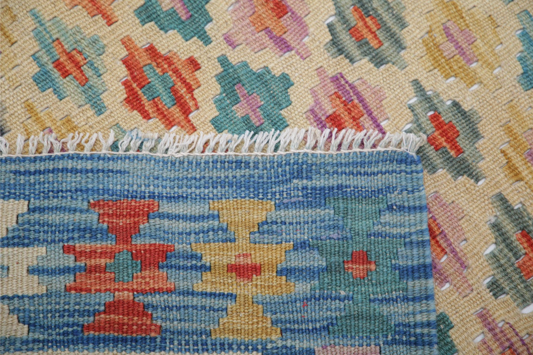 Kilim 6’ 8″ x 10’ 0″ - No. AV67956 - ALRUG Rug Store