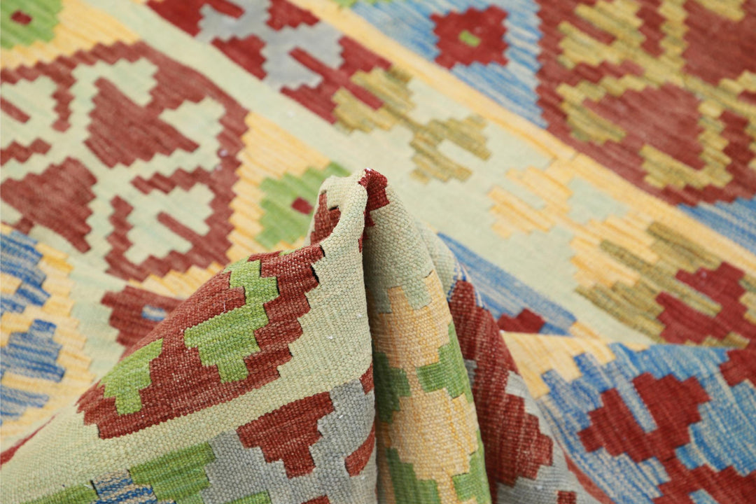 Kilim 5’ 8″ x 7’ 9″ - No. AV86573 - ALRUG Rug Store