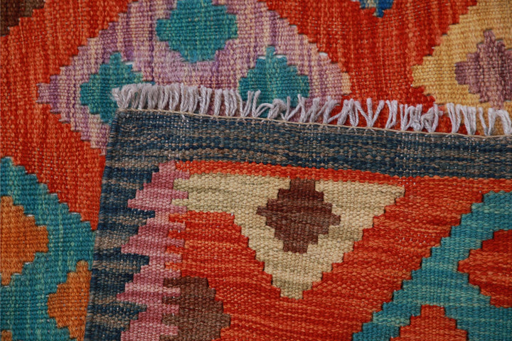 Kilim 5’ 7″ x 8’ 2″ - No. AV65780 - ALRUG Rug Store