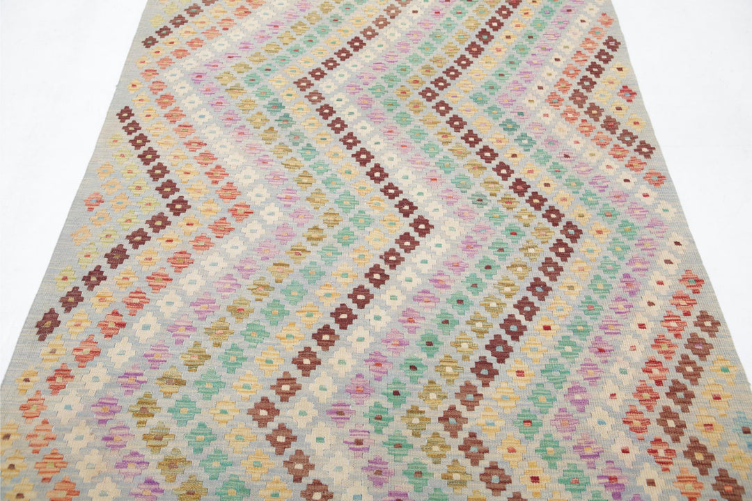 Kilim 4’ 9″ x 6’ 5″ - No. AV83851 - ALRUG Rug Store