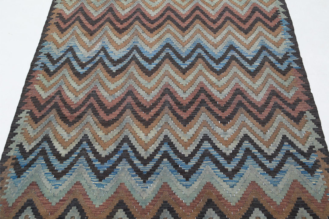 Kilim 4’ 8″ x 6’ 6″ - No. AV68543 - ALRUG Rug Store