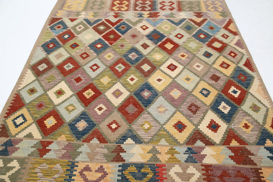Kilim 6’ 2″ x 7’ 11” - No. AV23736 - ALRUG Rug Store