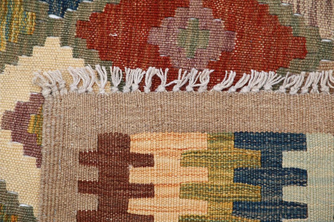 Kilim 6’ 2″ x 7’ 11” - No. AV23736 - ALRUG Rug Store