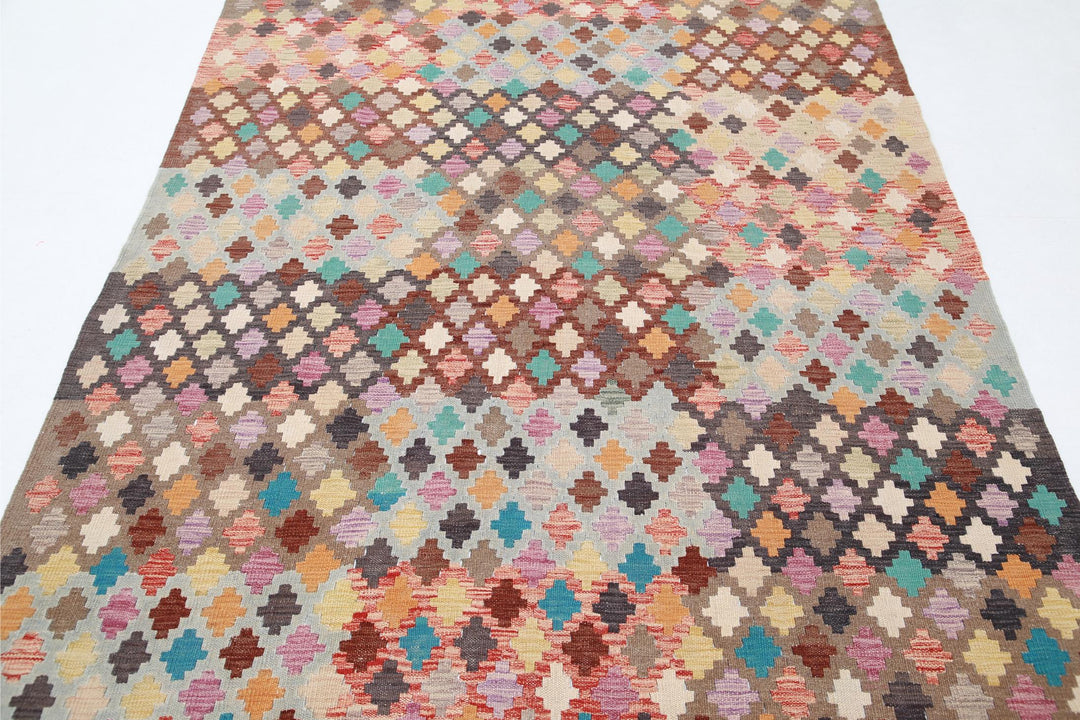 Kilim 5’ 6″ x 7’ 8″ - No. AV28737 - ALRUG Rug Store