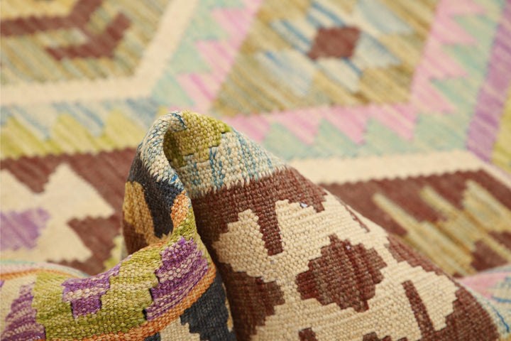 Kilim 5’ 0″ x 6’ 7″ - No. AV30079 - ALRUG Rug Store