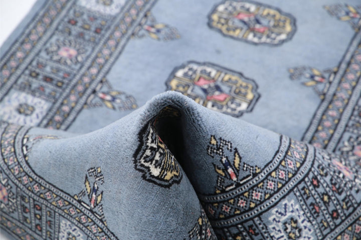 Bokhara 2’ 7″ x 9’ 7″ - No. AV52084 - ALRUG Rug Store