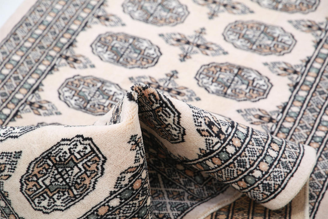 Bokhara 2’ 6″ x 8’ 0″ - No. AV76185 - ALRUG Rug Store