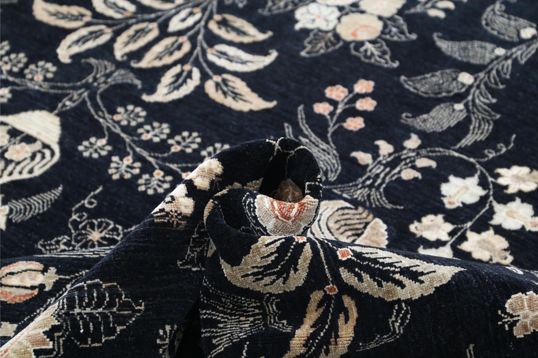 Artemix 10’ 3″ x 13’ 5″ - No. AV18989 - ALRUG Rug Store