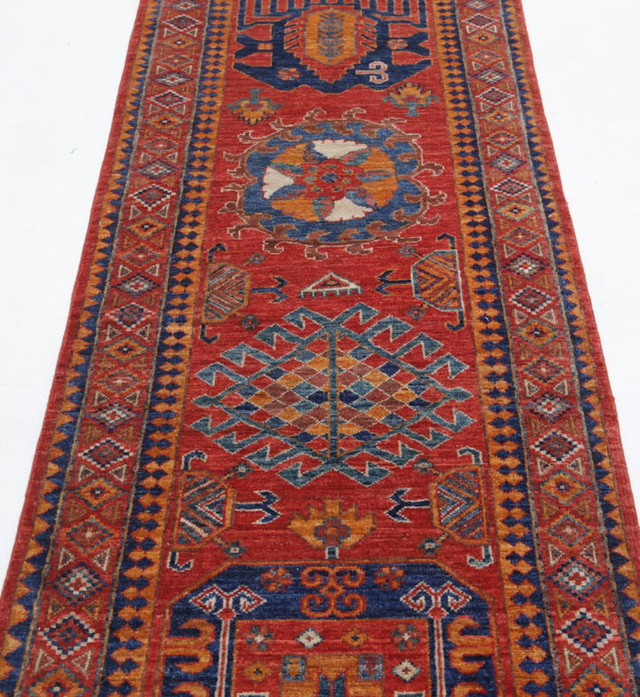 Humna 2’ 8″ x 8’ 0″ - No. AV45552 - ALRUG Rug Store