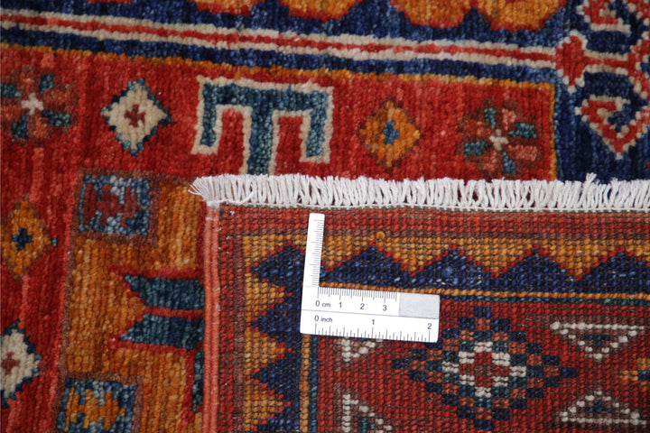 Humna 2’ 8″ x 8’ 0″ - No. AV45552 - ALRUG Rug Store