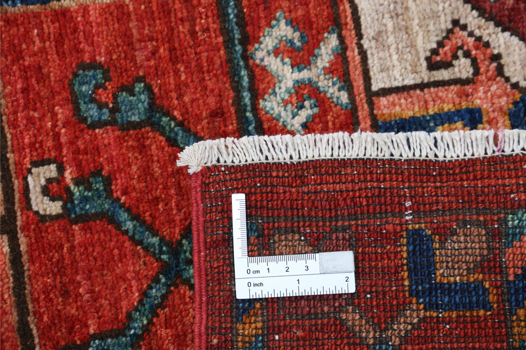 Humna 5’ 6″ x 8’ 3″ - No. AV85976 - ALRUG Rug Store