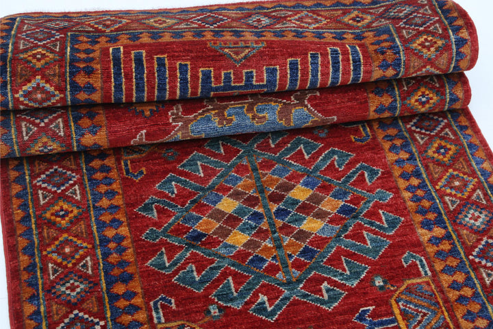 Humna 2’ 9″ x 8’ 0″ - No. AV29294 - ALRUG Rug Store