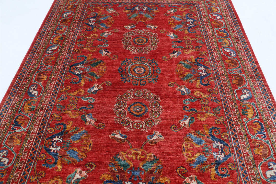 Humna 6’ 0″ x 8’ 9″ - No. AV36820 - ALRUG Rug Store