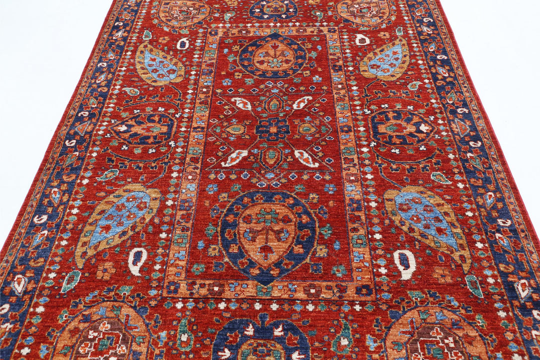 Humna 5’ 6″ x 7’ 11” - No. AV99916 - ALRUG Rug Store