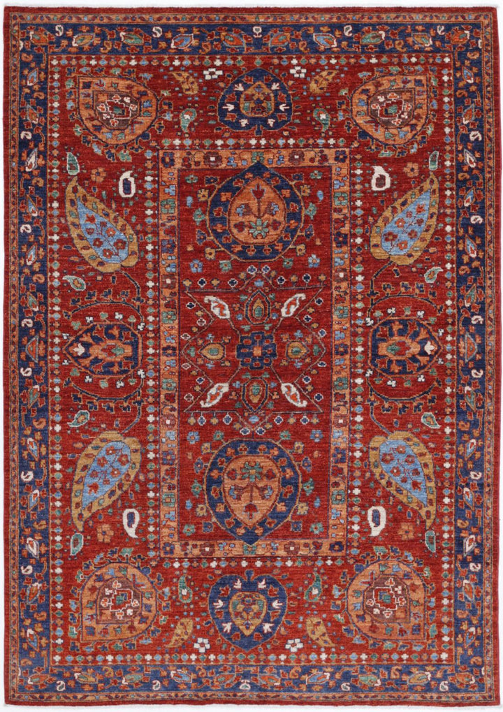 Humna 5’ 6″ x 7’ 11” - No. AV99916 - ALRUG Rug Store