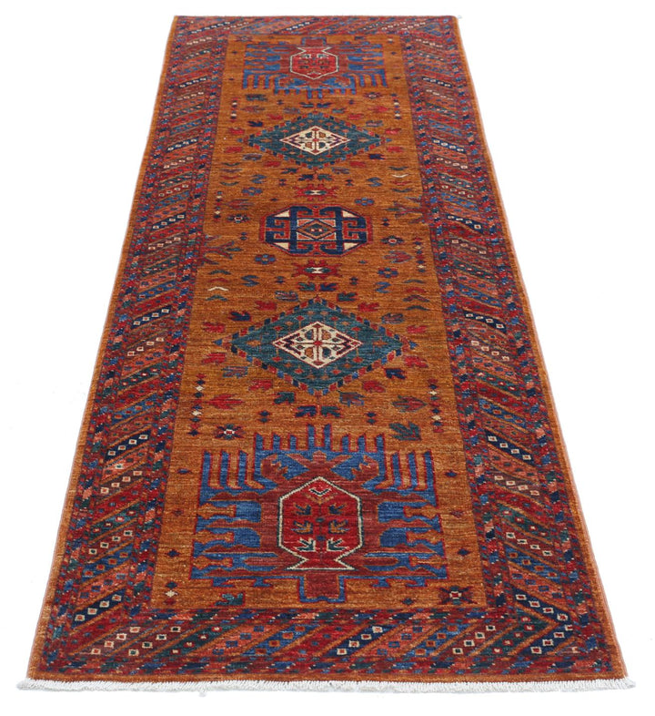 Humna 2’ 7″ x 7’ 7″ - No. AV96644 - ALRUG Rug Store