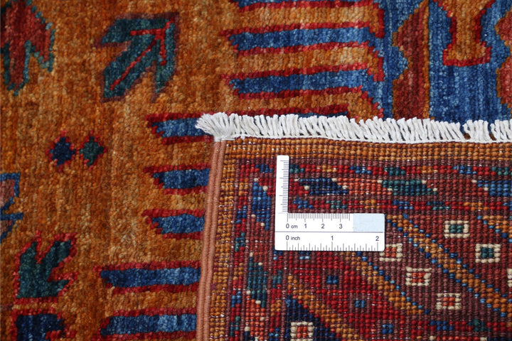 Humna 2’ 7″ x 7’ 7″ - No. AV96644 - ALRUG Rug Store