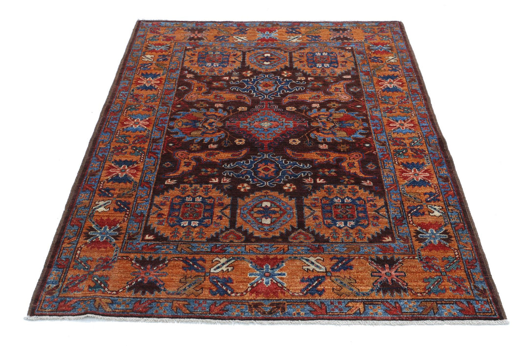Humna 4’ 1″ x 5’ 7″ - No. AV14897 - ALRUG Rug Store