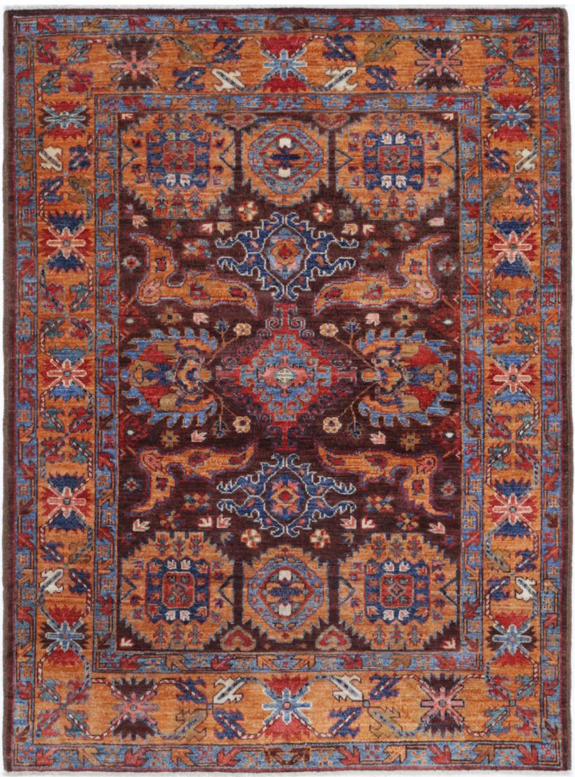 Humna 4’ 1″ x 5’ 7″ - No. AV14897 - ALRUG Rug Store