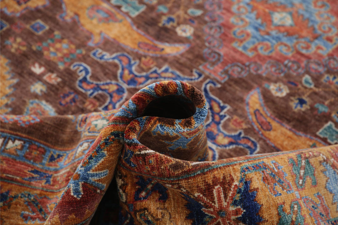 Humna 6’ 0″ x 8’ 8″ - No. AV39203 - ALRUG Rug Store