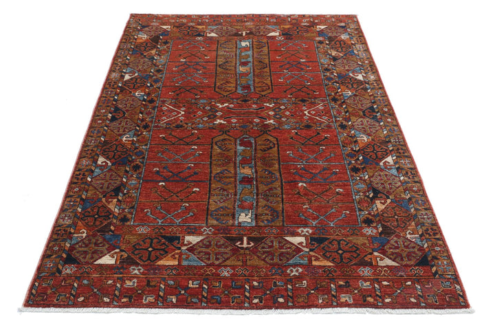 Humna 4’ 2″ x 7’ 0″ - No. AV64182 - ALRUG Rug Store
