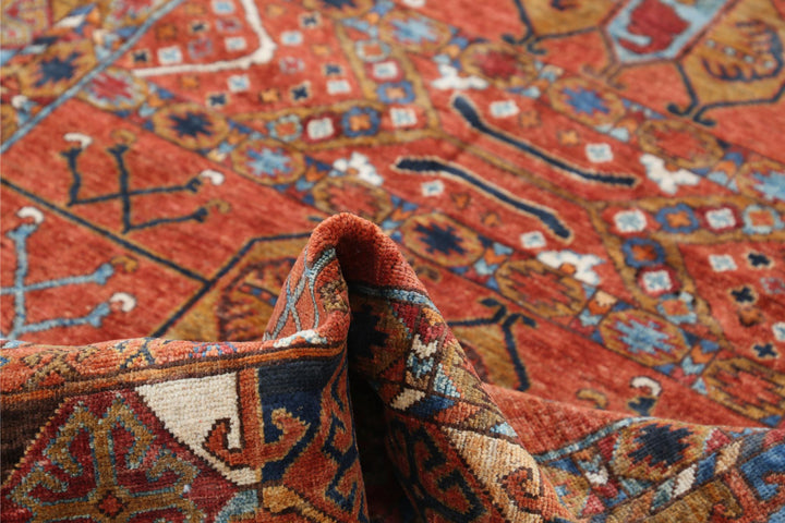 Humna 4’ 2″ x 7’ 0″ - No. AV64182 - ALRUG Rug Store