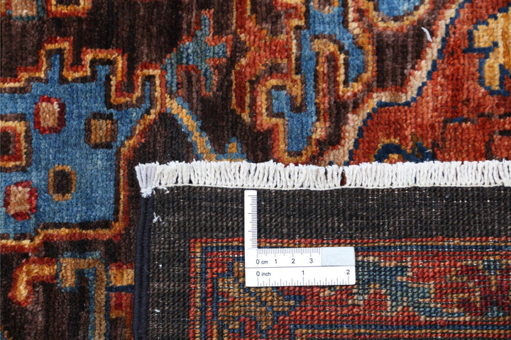 Humna 8’ 1″ x 9’ 8″ - No. AV26057 - ALRUG Rug Store