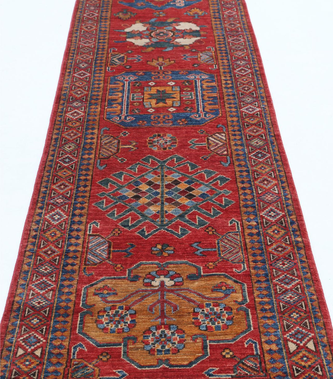 Humna 2’ 7″ x 9’ 6″ - No. AV30024 - ALRUG Rug Store