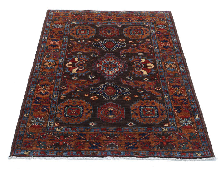 Humna 3’ 1″ x 4’ 10” - No. AV44196 - ALRUG Rug Store