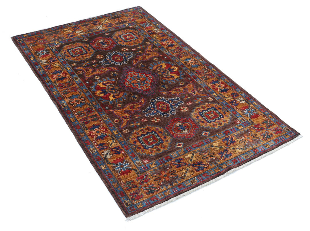 Humna 2’ 11” x 4’ 9″ - No. AV62272 - ALRUG Rug Store
