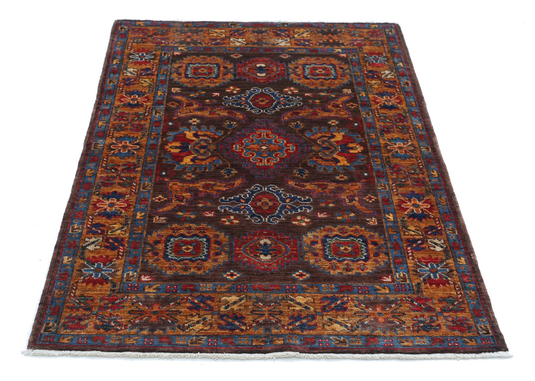 Humna 2’ 11” x 4’ 9″ - No. AV62272 - ALRUG Rug Store