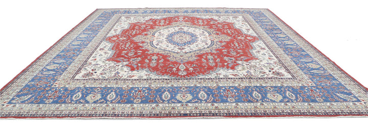 Ziegler 14’ 2″ x 15’ 2″ - No. AV18484 - ALRUG Rug Store