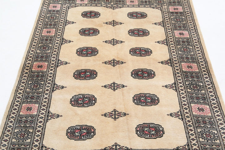 Bokhara 4’ 1″ x 5’ 10” - No. AV31169 - ALRUG Rug Store