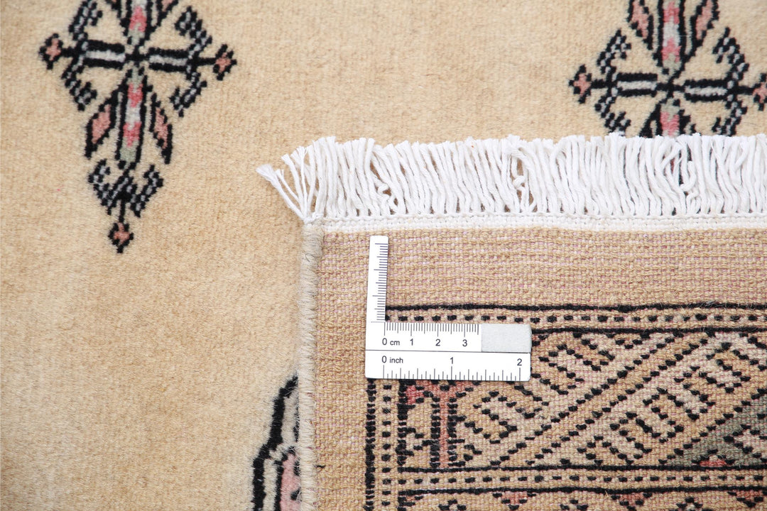 Bokhara 4’ 1″ x 5’ 10” - No. AV31169 - ALRUG Rug Store