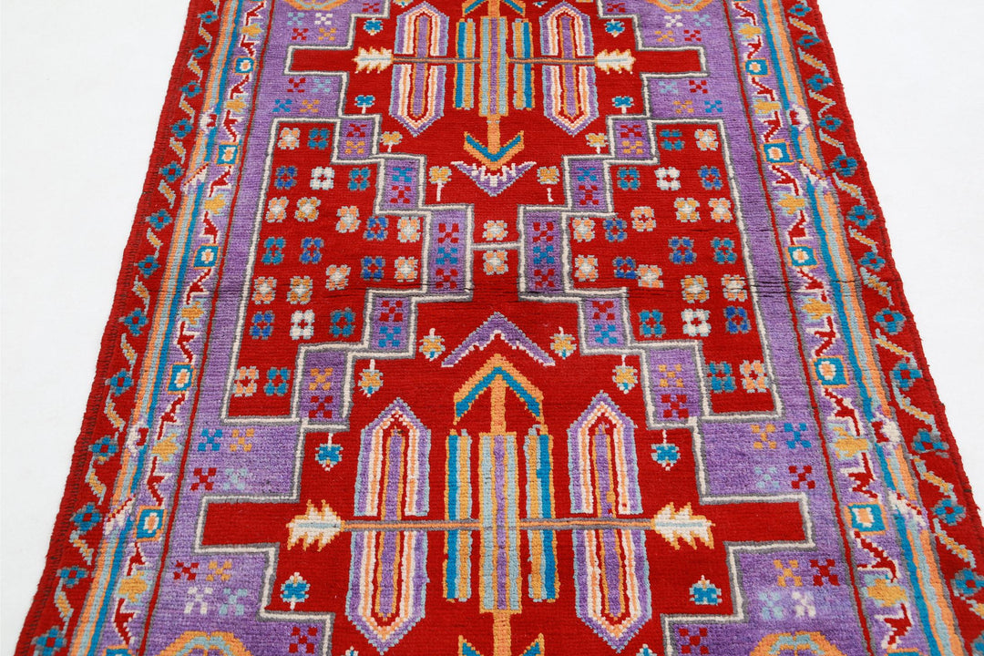 Revival 3’ 11” x 6’ 0″ - No. AV75015 - ALRUG Rug Store