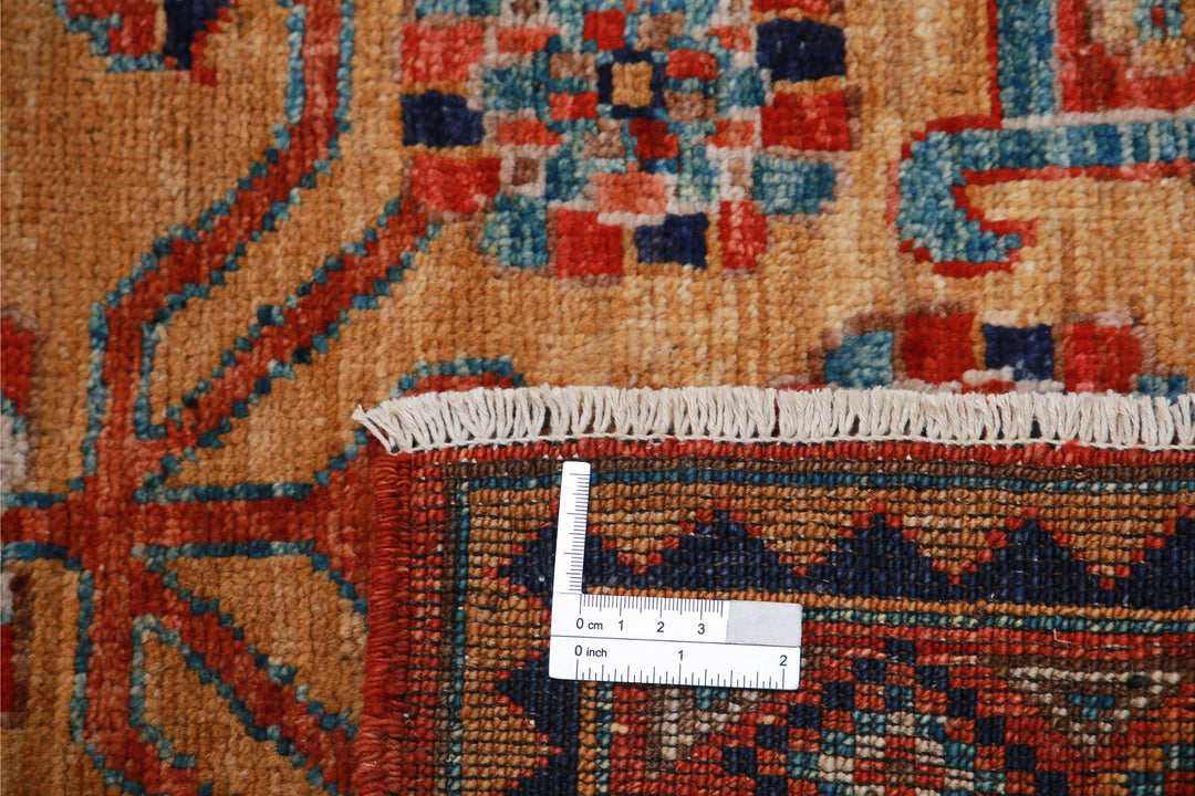 Humna 2’ 9″ x 6’ 8″ - No. AV61044 - ALRUG Rug Store