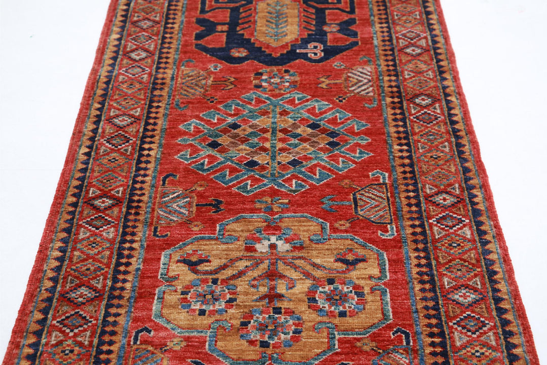 Humna 2’ 11” x 6’ 3″ - No. AV16371 - ALRUG Rug Store