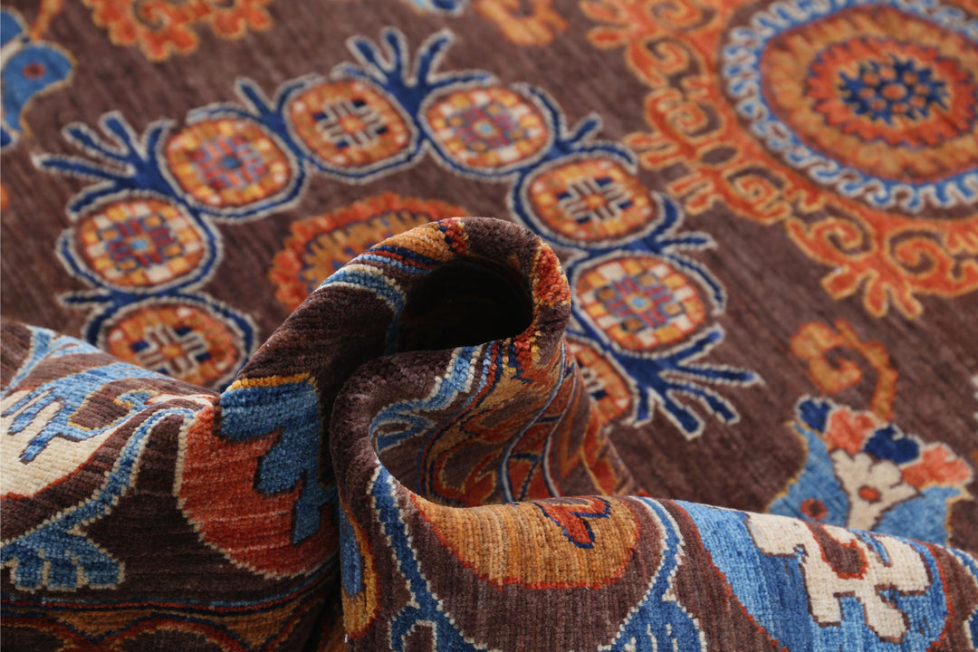 Humna 8’ 1″ x 9’ 9″ - No. AV98806 - ALRUG Rug Store