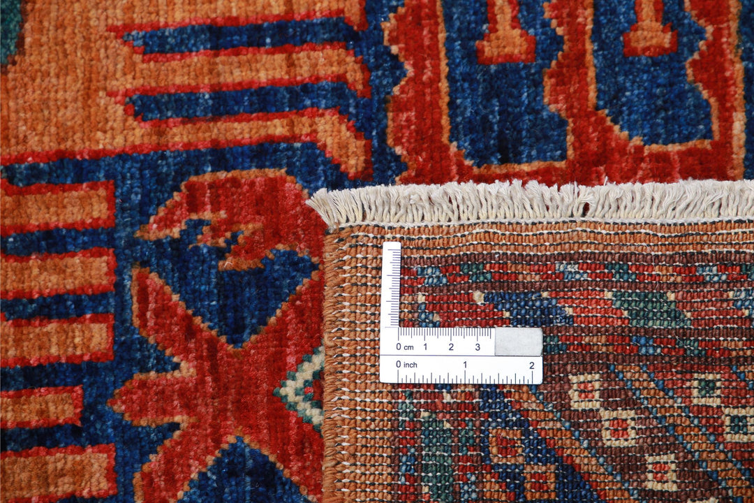 Humna 2’ 7″ x 6’ 0″ - No. AV94216 - ALRUG Rug Store