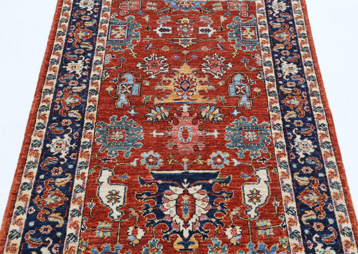 Humna 3’ 2″ x 4’ 10” - No. AV50708 - ALRUG Rug Store